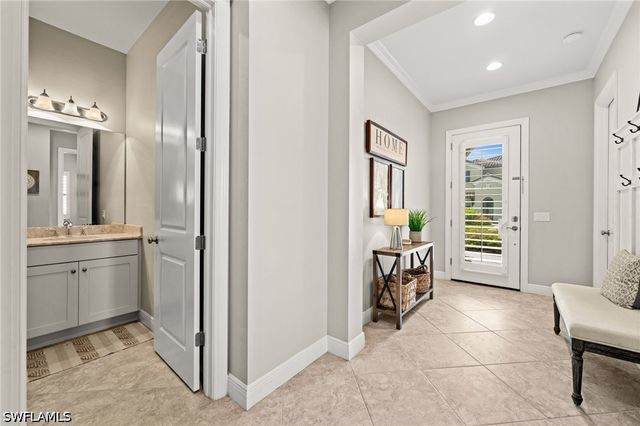 4115 Raffia DR, Naples, FL 34119
