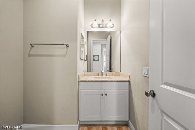 4115 Raffia DR, Naples, FL 34119