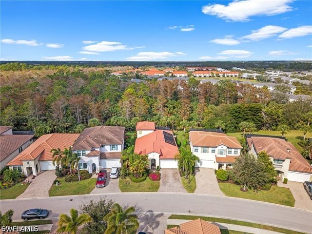 4115 Raffia DR, Naples, FL 34119
