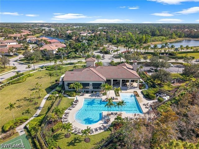 4115 Raffia DR, Naples, FL 34119