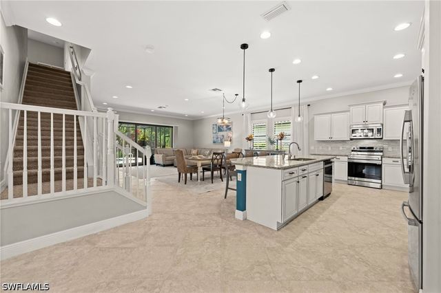 4115 Raffia DR, Naples, FL 34119