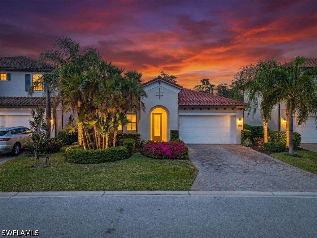 4115 Raffia DR, Naples, FL 34119