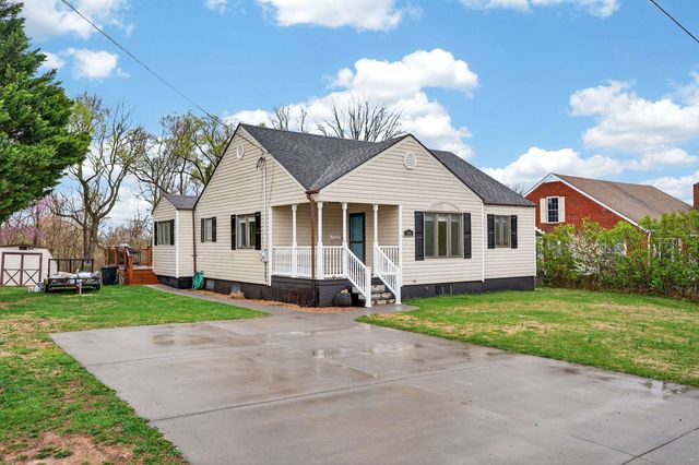 106 SHENANDOAH AVE, Shenandoah, VA 22849