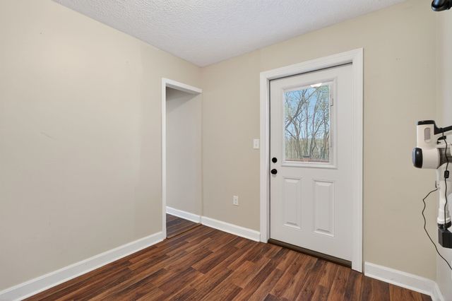 106 SHENANDOAH AVE, Shenandoah, VA 22849