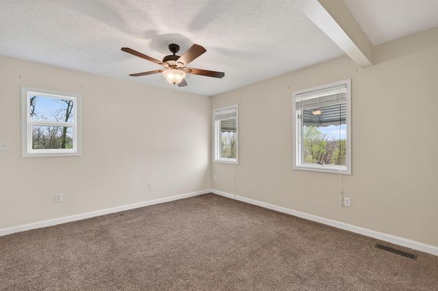 106 SHENANDOAH AVE, Shenandoah, VA 22849