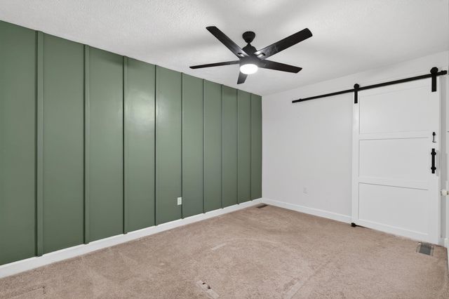 106 SHENANDOAH AVE, Shenandoah, VA 22849