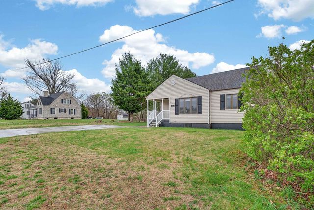 106 SHENANDOAH AVE, Shenandoah, VA 22849