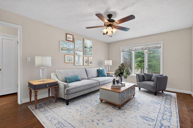 106 SHENANDOAH AVE, Shenandoah, VA 22849