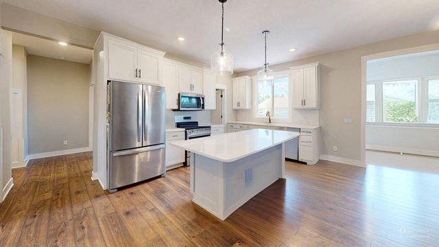 6062 Kuiper Drive SW, Grandville, MI 49418