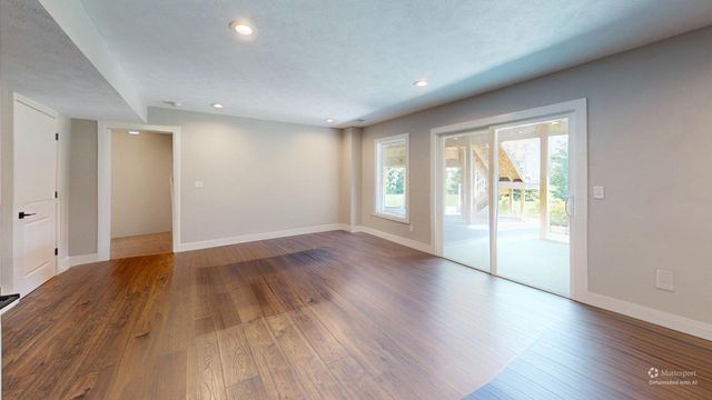 6062 Kuiper Drive SW, Grandville, MI 49418