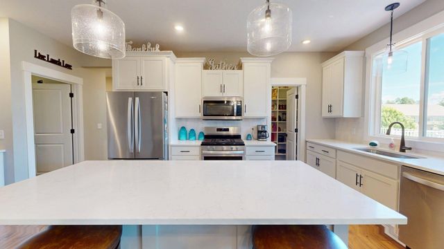 6062 Kuiper Drive SW, Grandville, MI 49418