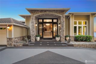2318 Sunnyside Heights Drive, Steilacoom, WA 98388