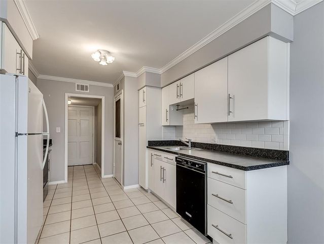 1703 E Lindsey Street 1, Norman, OK 73071