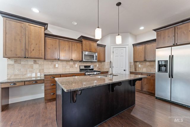 2221 Canyon Trail Way, Twin Falls, ID 83301