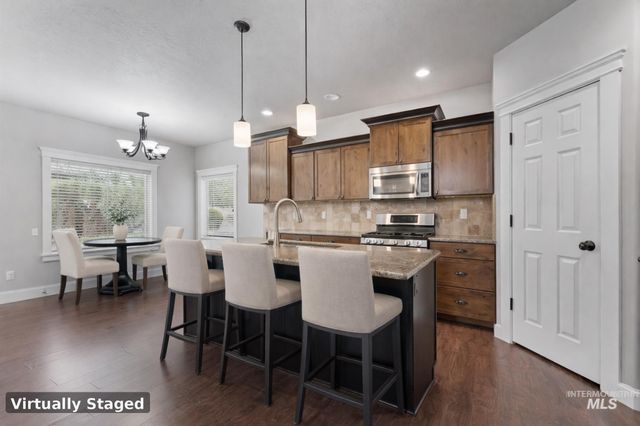 2221 Canyon Trail Way, Twin Falls, ID 83301