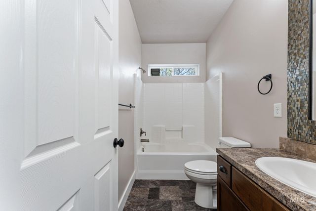 2221 Canyon Trail Way, Twin Falls, ID 83301