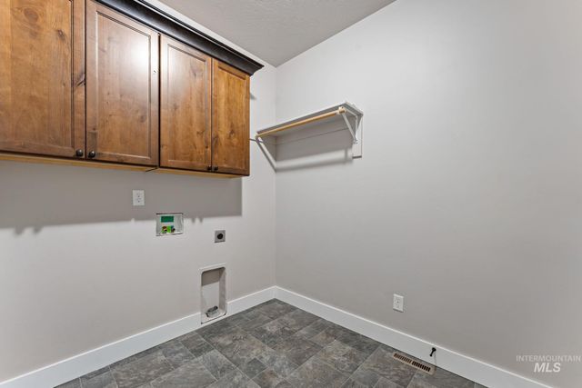 2221 Canyon Trail Way, Twin Falls, ID 83301