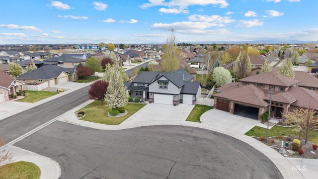 2221 Canyon Trail Way, Twin Falls, ID 83301