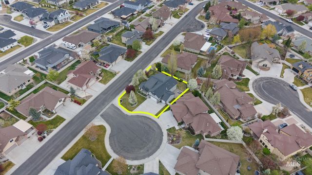 2221 Canyon Trail Way, Twin Falls, ID 83301