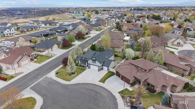 2221 Canyon Trail Way, Twin Falls, ID 83301