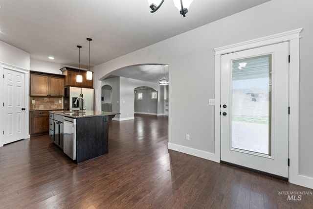 2221 Canyon Trail Way, Twin Falls, ID 83301