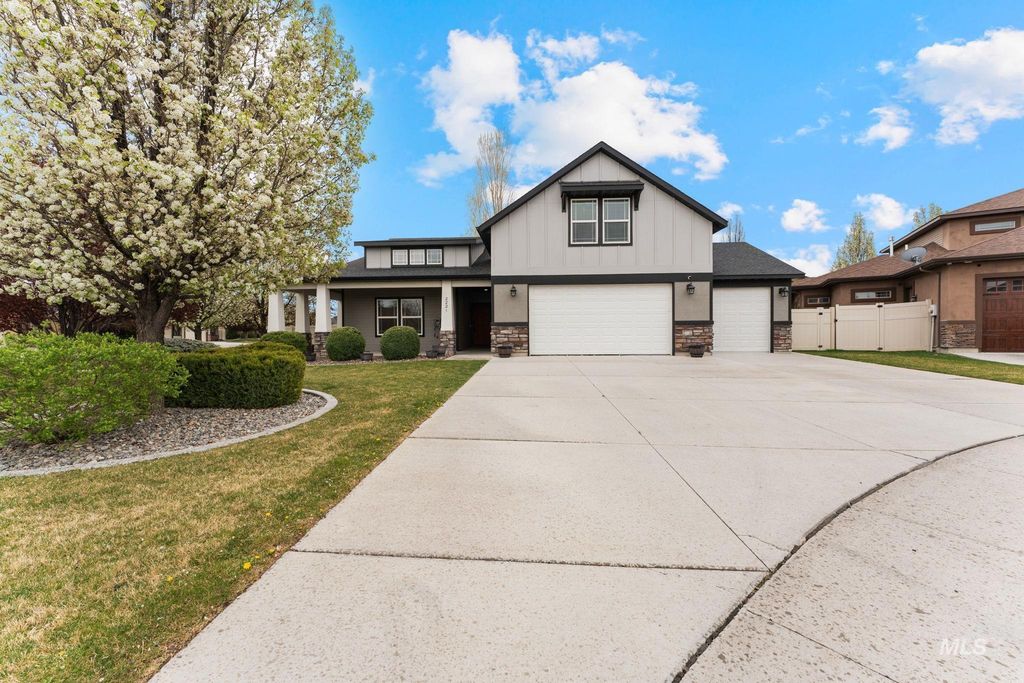 2221 Canyon Trail Way, Twin Falls, ID 83301