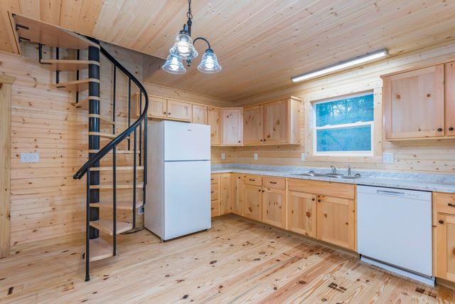 345 Magnolia Drive, Spring City, TN 37381