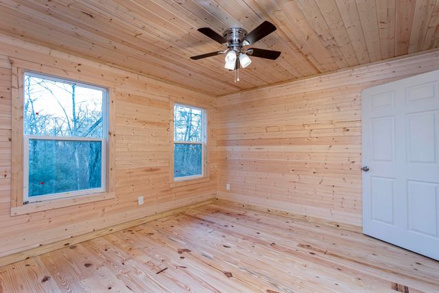 345 Magnolia Drive, Spring City, TN 37381