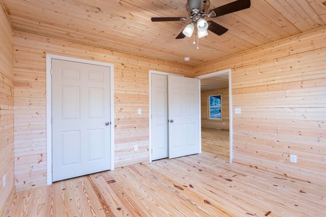 345 Magnolia Drive, Spring City, TN 37381