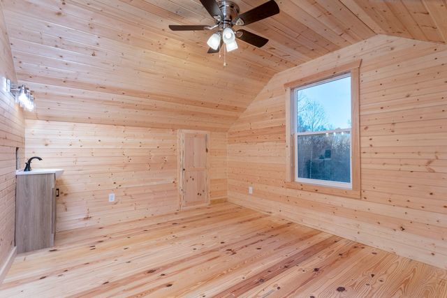 345 Magnolia Drive, Spring City, TN 37381