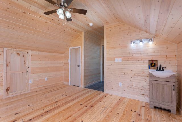 345 Magnolia Drive, Spring City, TN 37381