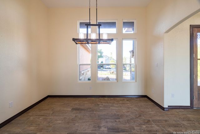 86 Hannah Ln, Boerne, TX 78006