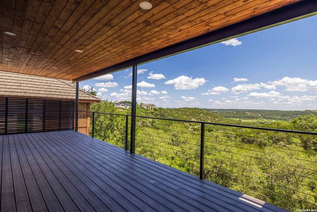 86 Hannah Ln, Boerne, TX 78006