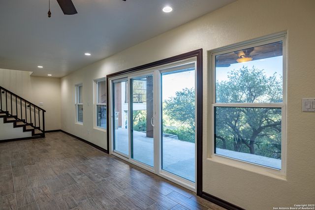 86 Hannah Ln, Boerne, TX 78006