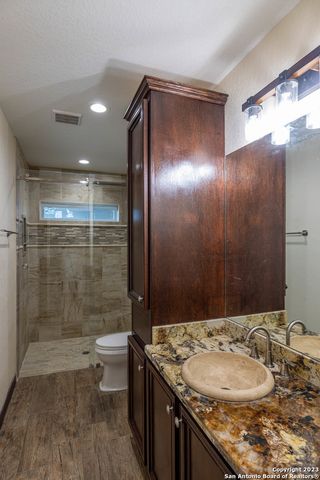 86 Hannah Ln, Boerne, TX 78006