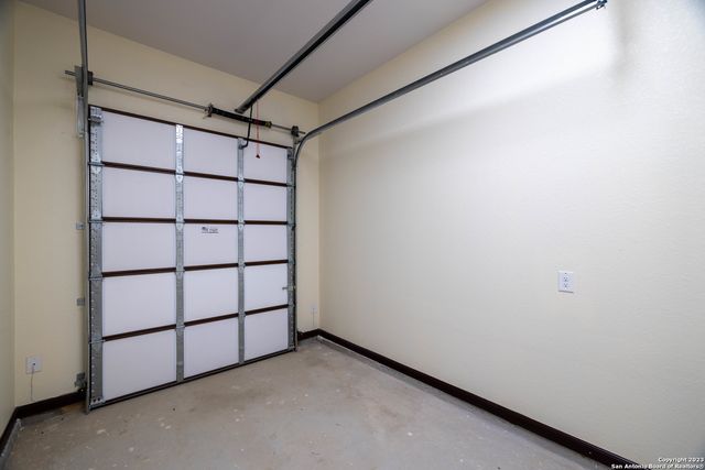 86 Hannah Ln, Boerne, TX 78006
