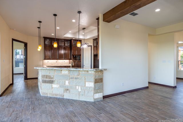 86 Hannah Ln, Boerne, TX 78006
