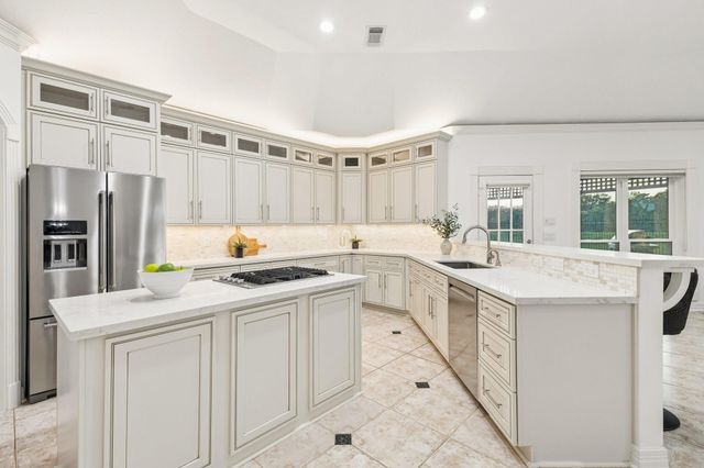 5682 Grand Floral Boulevard, Houston, TX 77041