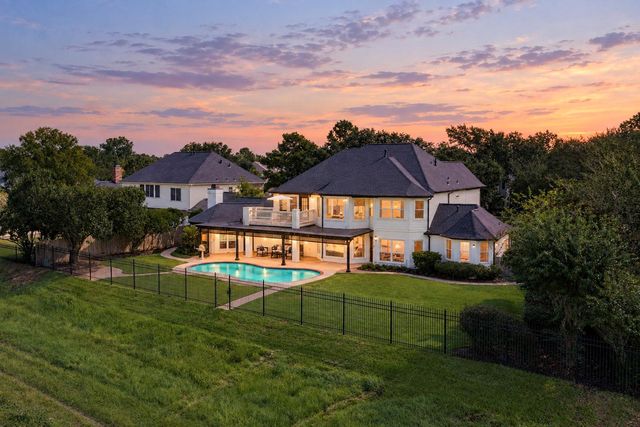 5682 Grand Floral Boulevard, Houston, TX 77041