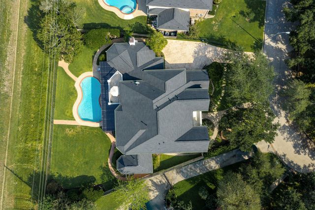 5682 Grand Floral Boulevard, Houston, TX 77041