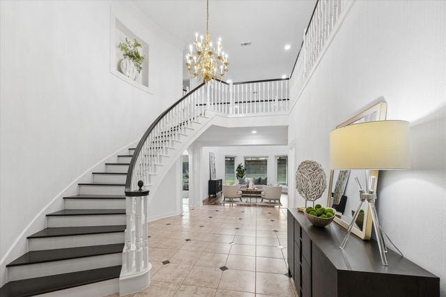 5682 Grand Floral Boulevard, Houston, TX 77041