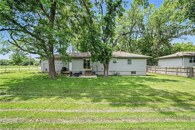601 Mark Street, Lathrop, MO 64465