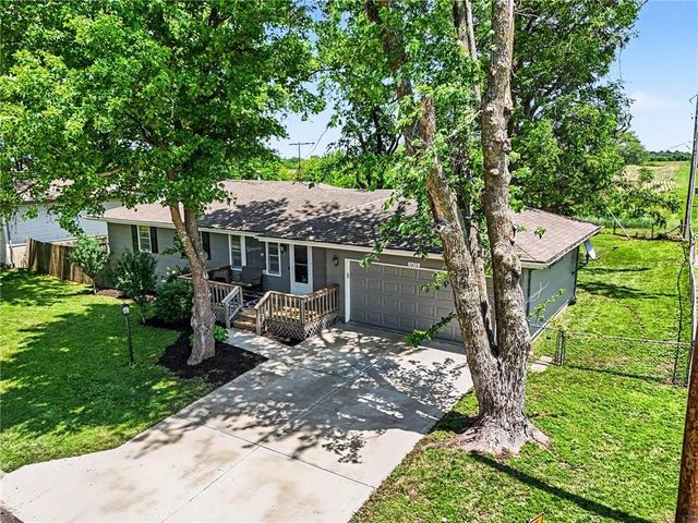601 Mark Street, Lathrop, MO 64465