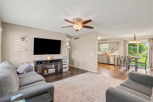601 Mark Street, Lathrop, MO 64465