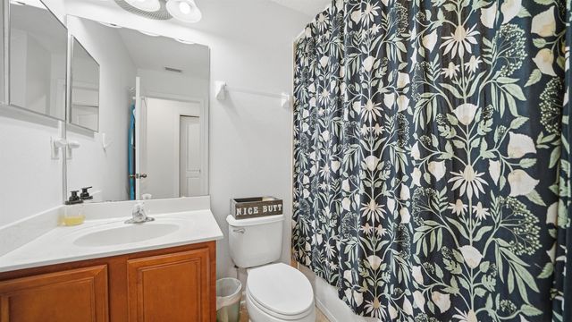 24 Hannah Cole Dr, St Augustine, FL 32080