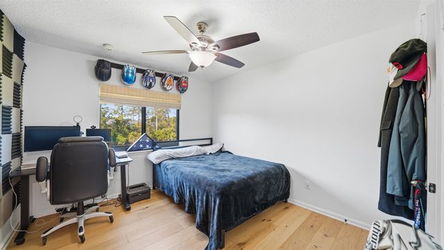 24 Hannah Cole Dr, St Augustine, FL 32080