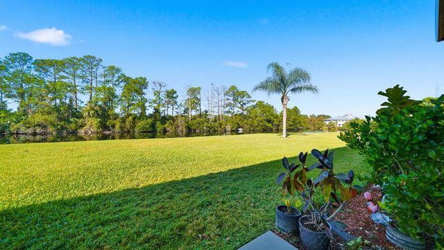 24 Hannah Cole Dr, St Augustine, FL 32080