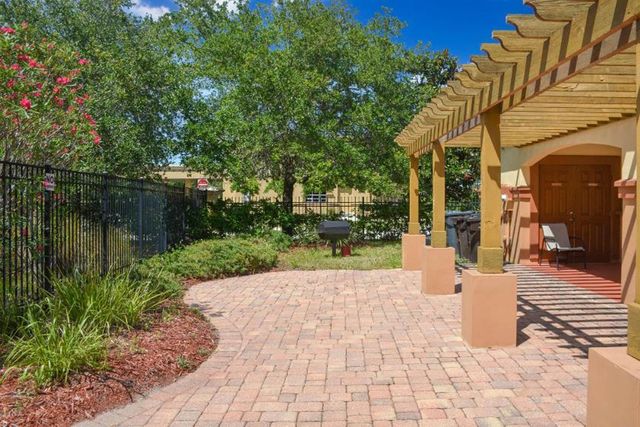 24 Hannah Cole Dr, St Augustine, FL 32080