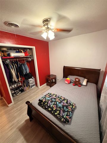1708 Westcrest Drive, Arlington, TX 76013
