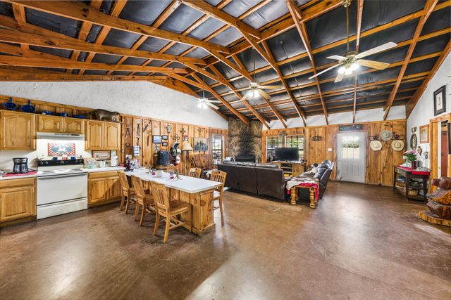 537 County Road 4508, Sulphur Springs, TX 75482
